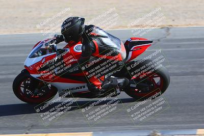 media/Jan-14-2024-SoCal Trackdays (Sun) [[2e55ec21a6]]/Turn 10 Inside (110pm)/